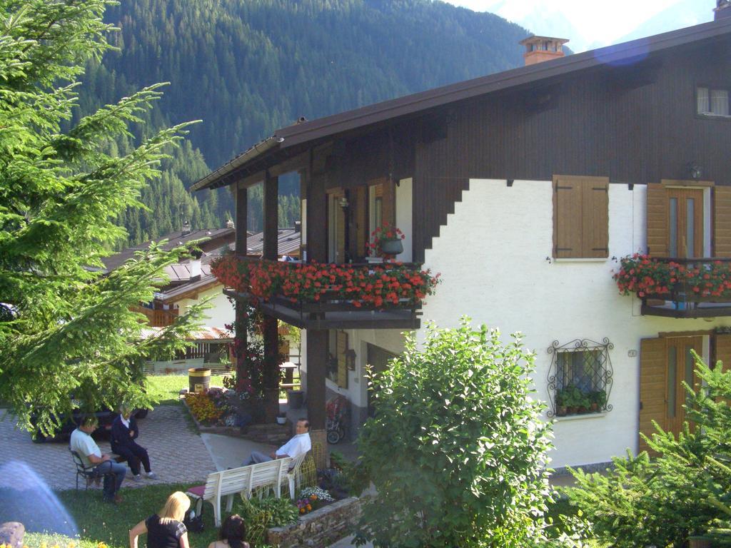 Mountain Chalet Cime D'Auta Dolomiti Apartment Falcade Exterior foto